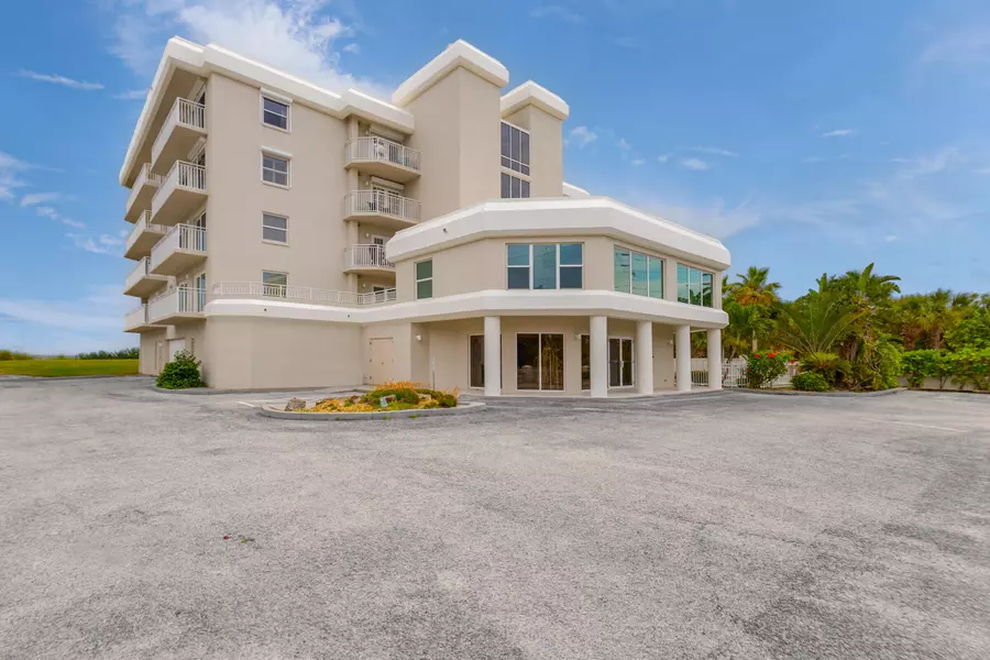 1155 S Atlantic AVE #203, Cocoa Beach, FL 32931