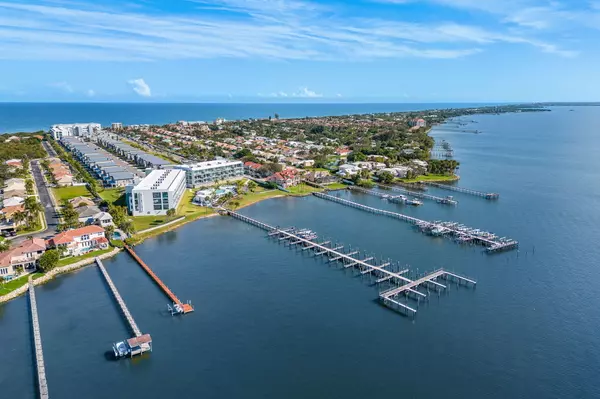 Melbourne Beach, FL 32951,215 Strand DR #Dock-Only