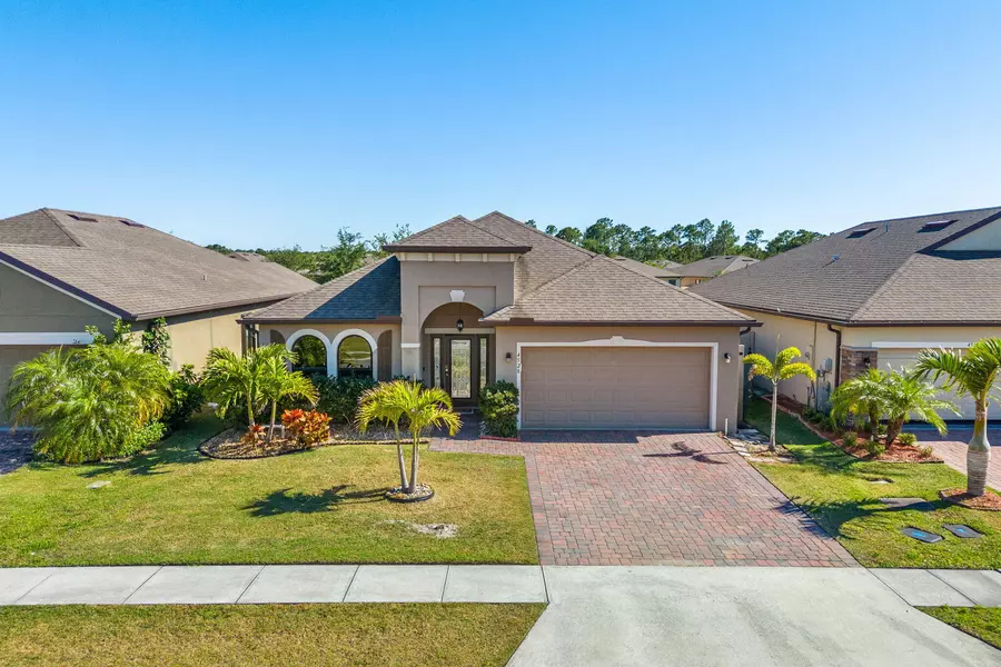 4528 Alligator Flag CIR, West Melbourne, FL 32904