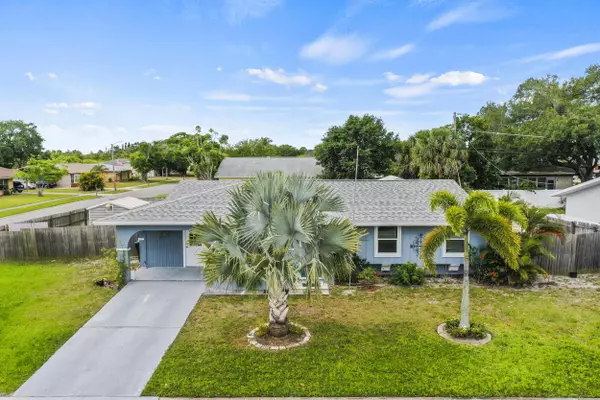 3294 Galleon Avenue NE, Palm Bay, FL 32905