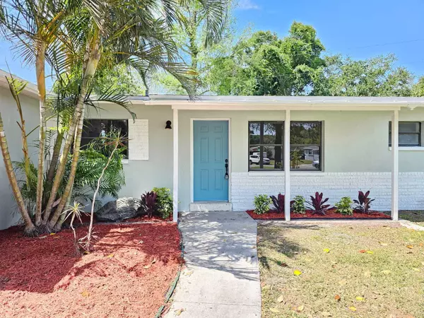 870 Sandgate St, Merritt Island, FL 32953