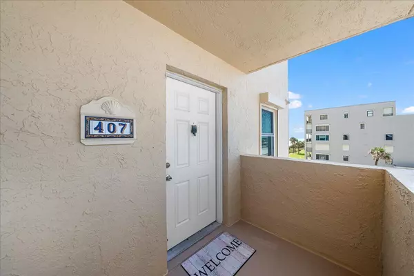 Indialantic, FL 32903,1095 N Highway A1a #407