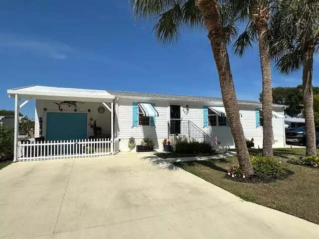 Barefoot Bay, FL 32976,423 Seagull DR