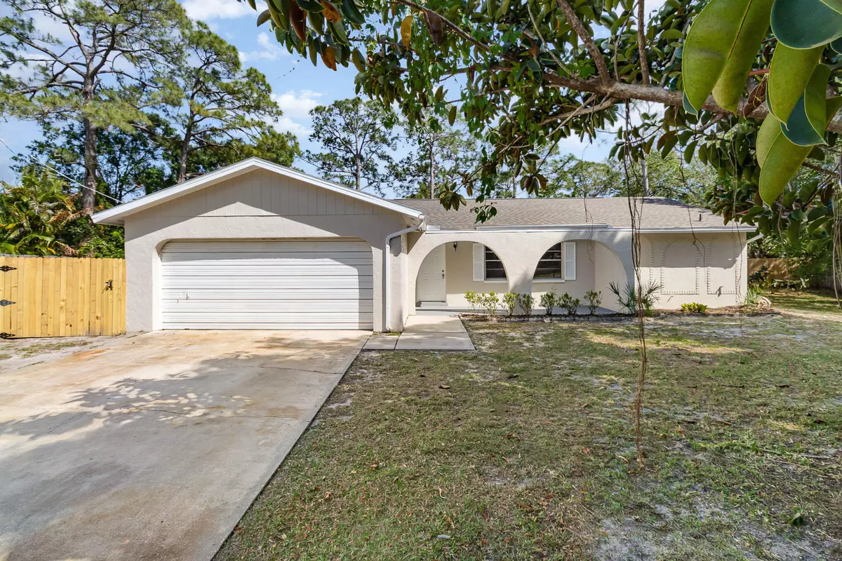 Melbourne, FL 32904,5700 Morris CT