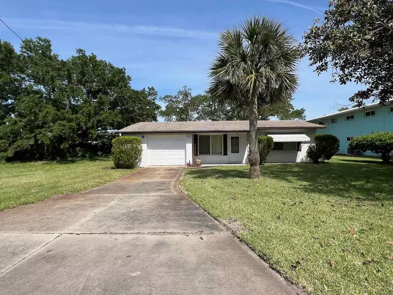 535 S Peninsula AVE, New Smyrna Beach, FL 32169