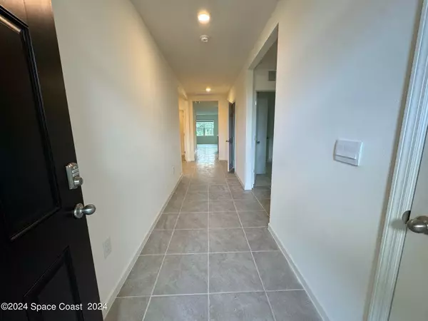 Palm Bay, FL 32908,548 Garbelmann ST SW