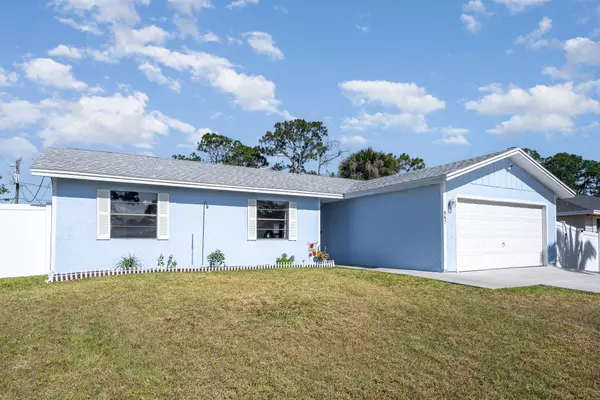 Palm Bay, FL 32907,867 Gera AVE NW