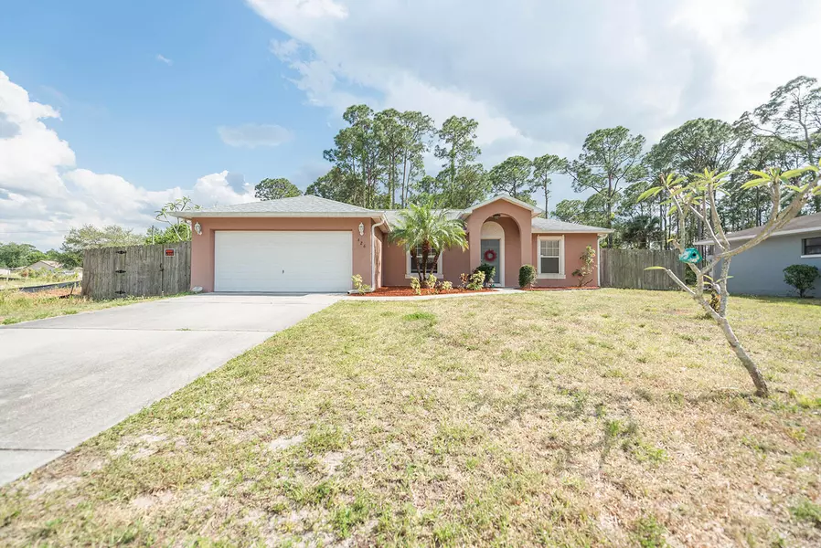 426 Truvall ST SW, Palm Bay, FL 32908