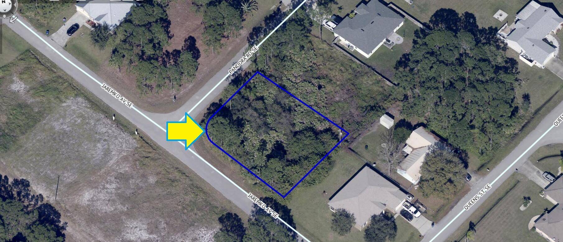 900 Corner Lot On Pandora RD SE, Palm Bay, FL 32909