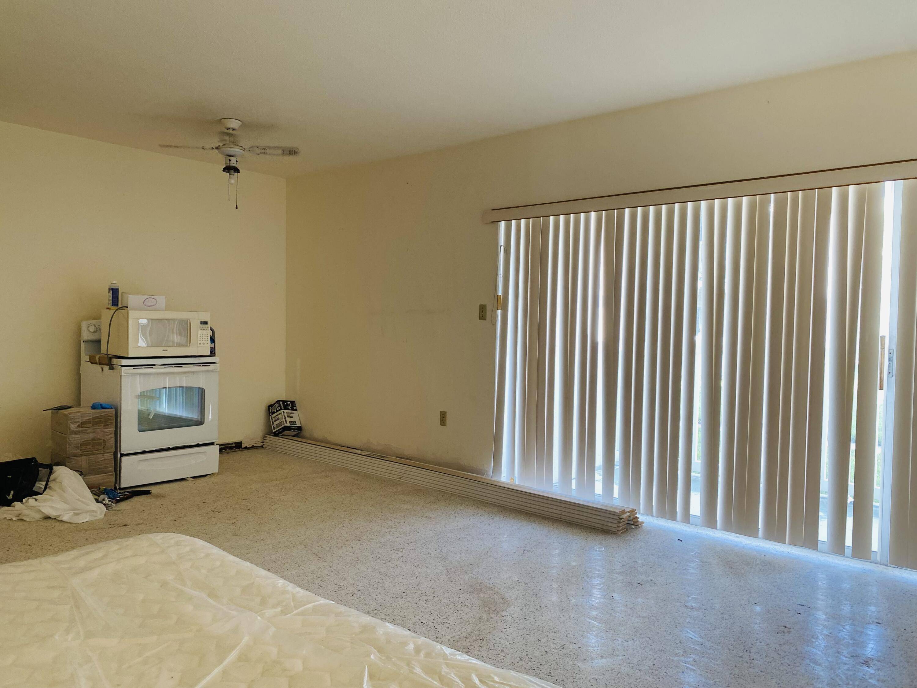 Merritt Island, FL 32952,250 N Banana River DR #F-7
