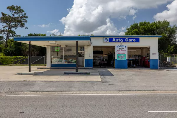 Melbourne, FL 32935,2009 Post Rd