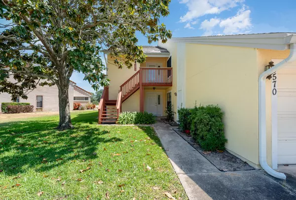 3572 Muirfield DR #8, Titusville, FL 32780