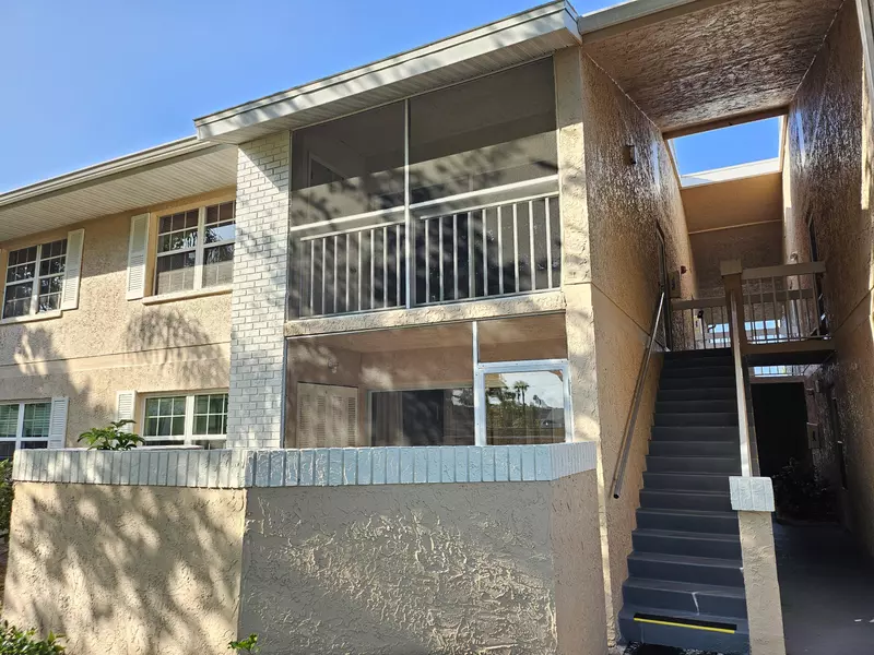 997 Sonesta AVE NE #206, Palm Bay, FL 32905