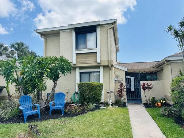 1001 Abada CT NE #107, Palm Bay, FL 32905