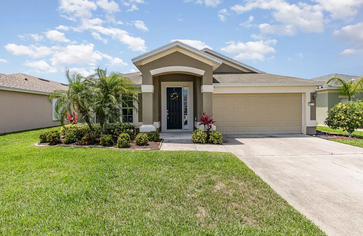 Palm Bay, FL 32909,1633 Dittmer CIR SE