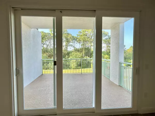 Merritt Island, FL 32952,735 Pilot LN #314
