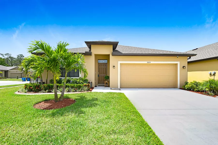 1605 Mineral Loop DR NW, Palm Bay, FL 32907