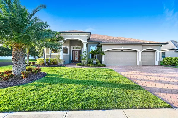 111 Via Catalano CT NE, Palm Bay, FL 32907