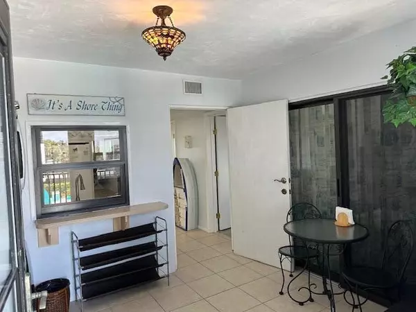 Cocoa Beach, FL 32931,4600 Ocean Beach BLVD #208