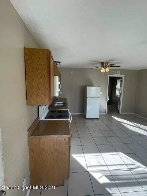 Titusville, FL 32796,623 Roderick A Harris Sr. AVE #B