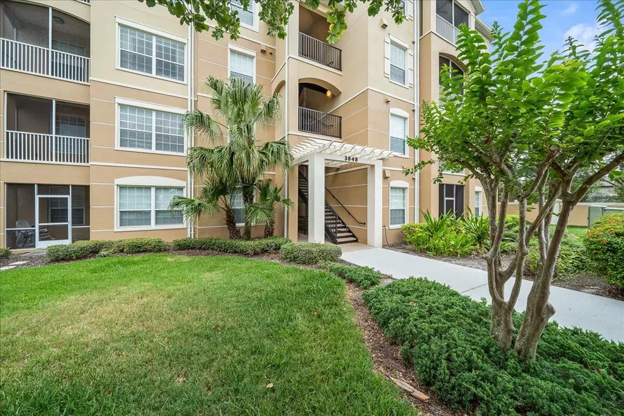 3848 Lexmark LN #202, Rockledge, FL 32955