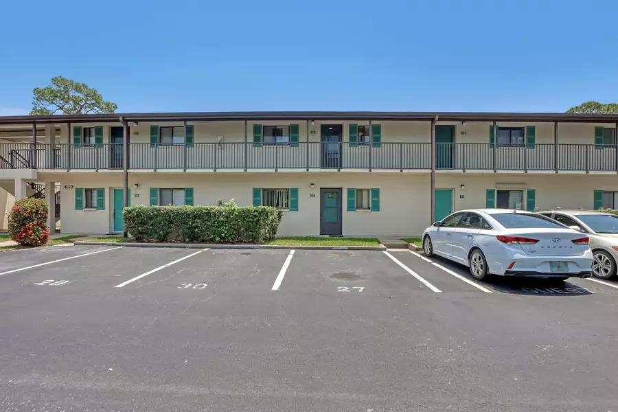 430 Breakwater DR #28, Merritt Island, FL 32952