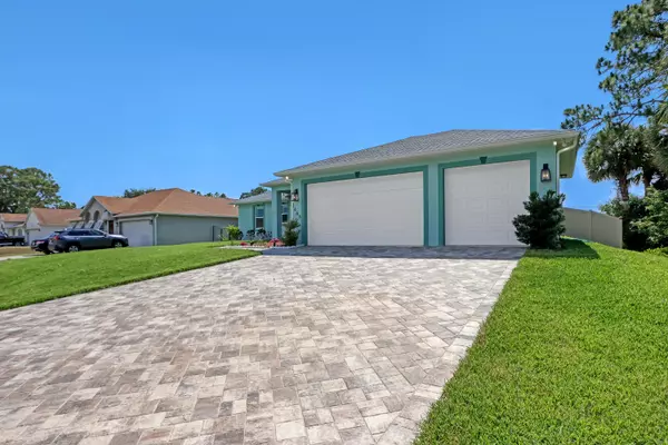 Palm Bay, FL 32907,1468 Amador AVE NW