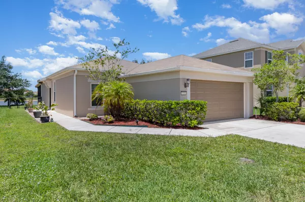 Palm Bay, FL 32909,1555 Dittmer CIR SE