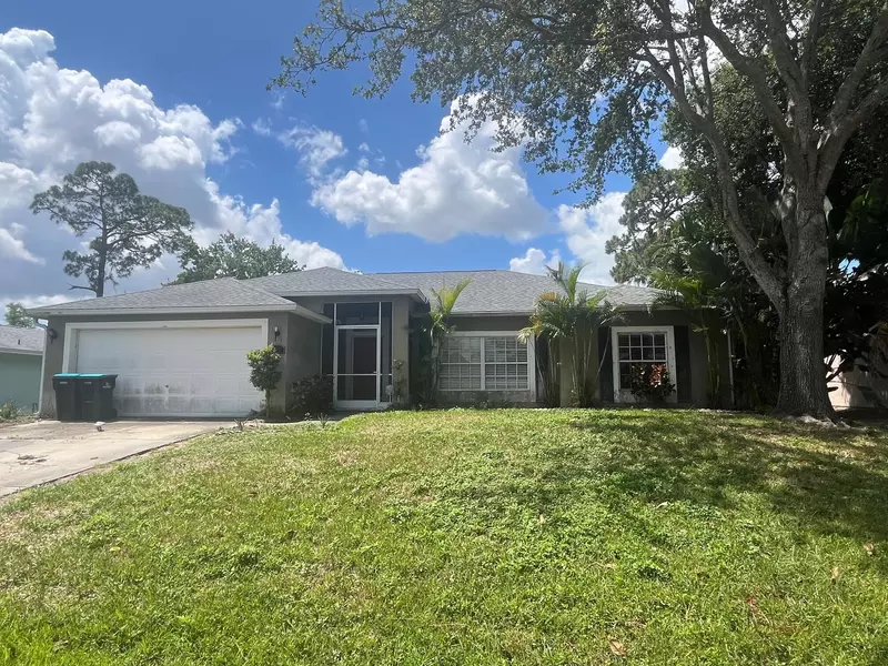 764 Boc CIR NW, Palm Bay, FL 32907