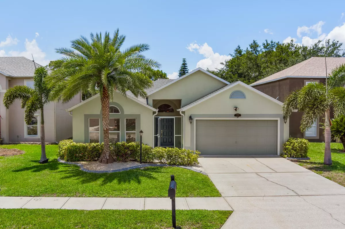 Melbourne, FL 32934,1223 White Oak CIR