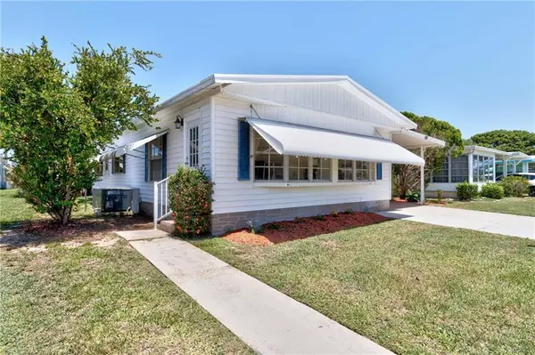 Barefoot Bay, FL 32976,811 Wren CIR