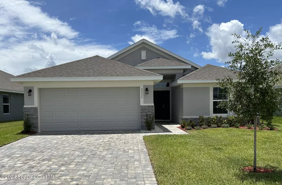 2233 Middlebury DR SE, Palm Bay, FL 32909