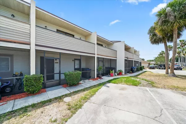 3168 Finsterwald DR #Unit 6, Titusville, FL 32780