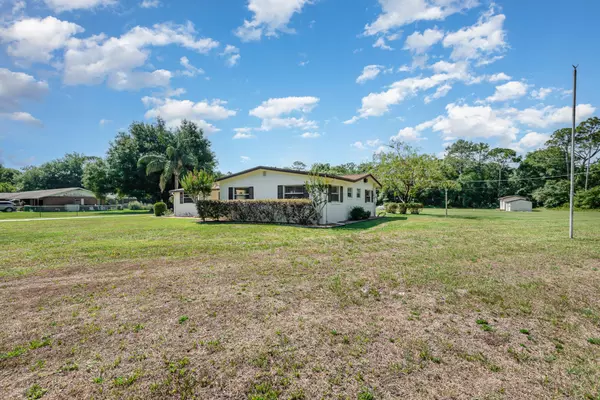 Mims, FL 32754,4015 Grantline RD