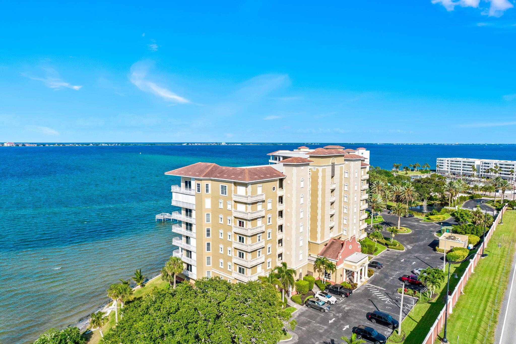 4955 Dixie HWY NE #401, Palm Bay, FL 32905