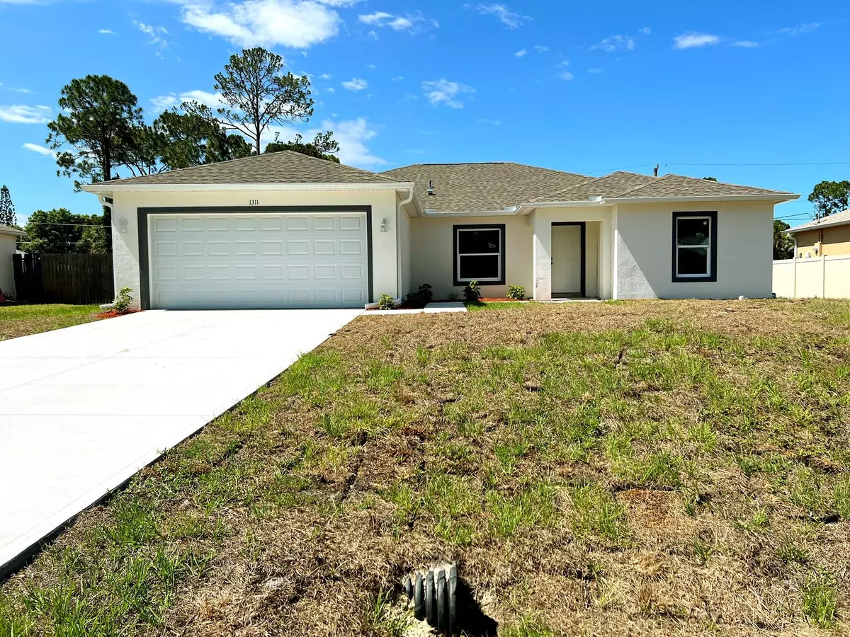 Palm Bay, FL 32908,567 Lamkin ST SW