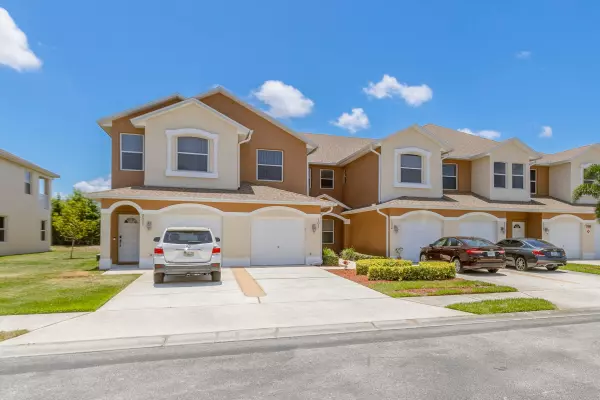 1055 Venetian DR #101,  Melbourne,  FL 32904