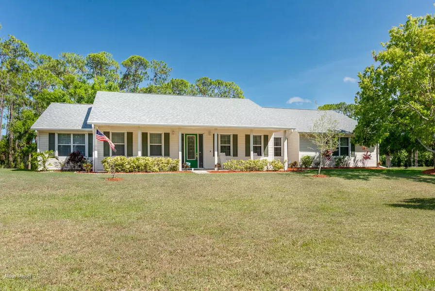2505 Valkaria RD, Malabar, FL 32950