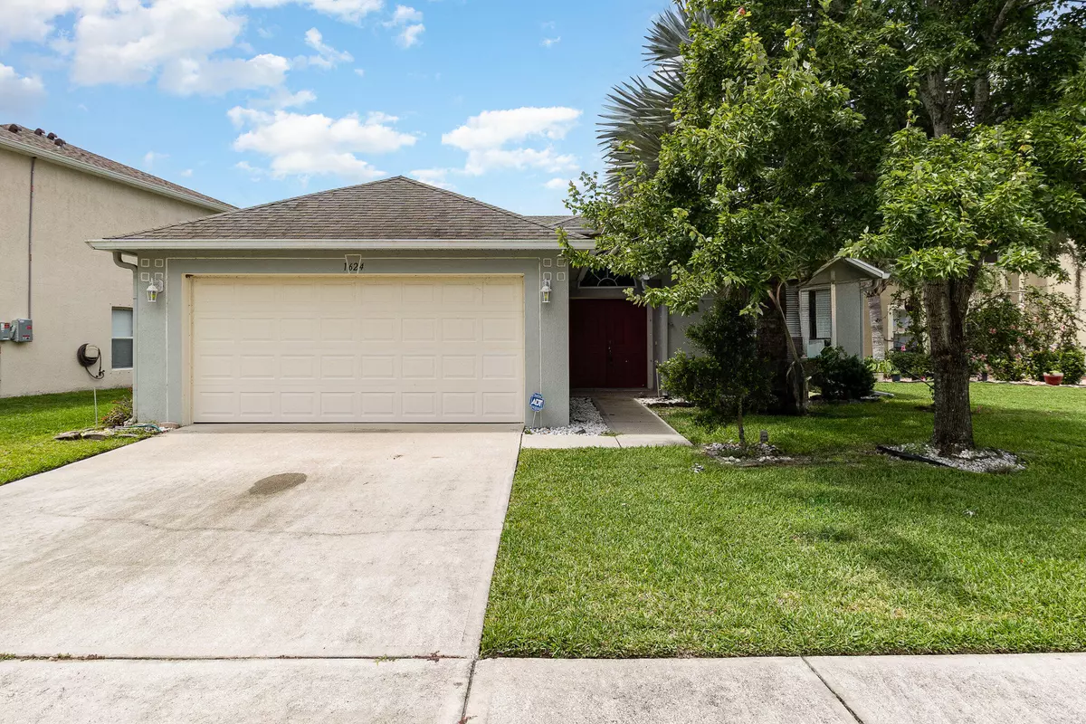 Palm Bay, FL 32908,1624 Sawgrass DR SW