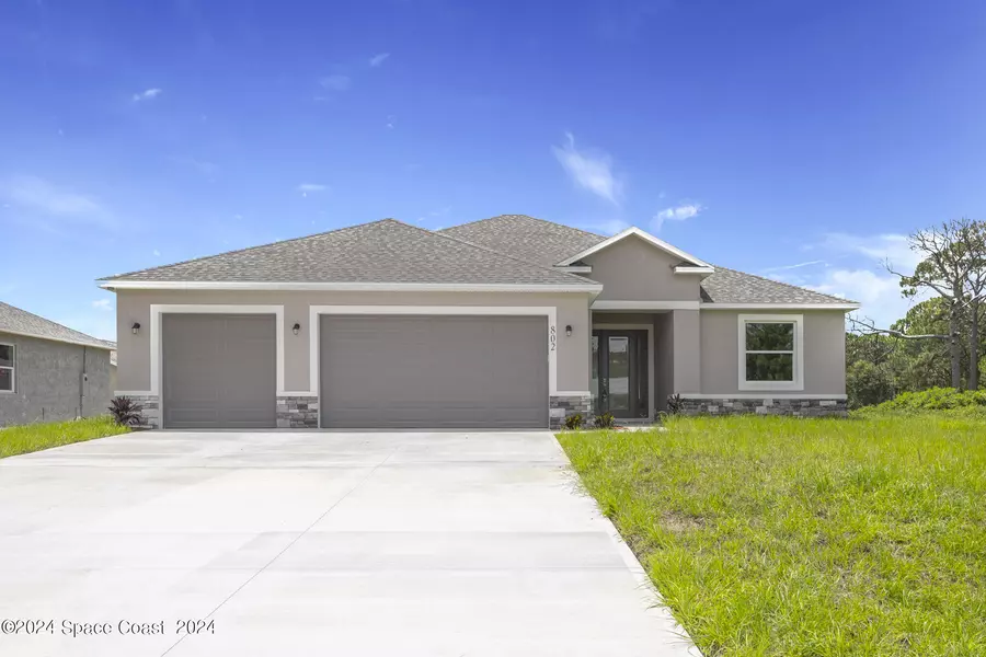 802 Coconut ST SE, Palm Bay, FL 32909