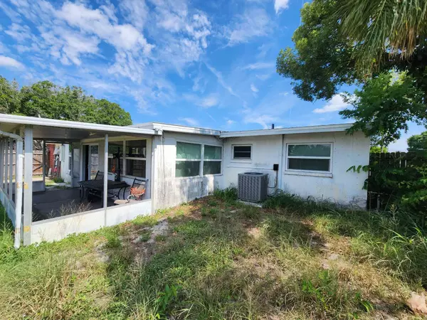 Melbourne, FL 32935,2695 Sadler LN