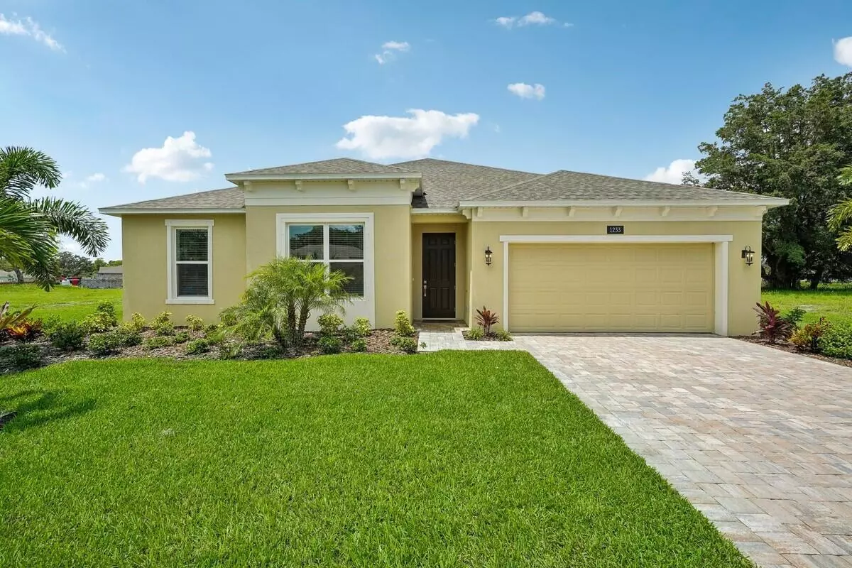 Palm Bay, FL 32905,1233 Killian DR NE