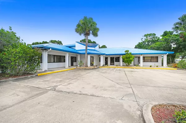 2061 Palm Bay RD NE #103,  Palm Bay,  FL 32905