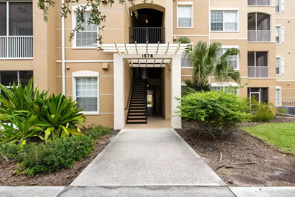 Rockledge, FL 32955,1576 Peregrine CIR #204