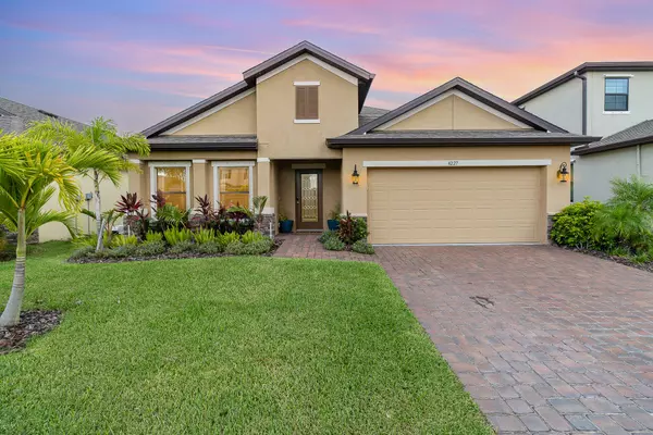 4227 Broomsedge CIR, West Melbourne, FL 32904