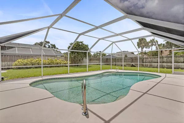 Merritt Island, FL 32953,3807 Sunbeam CT