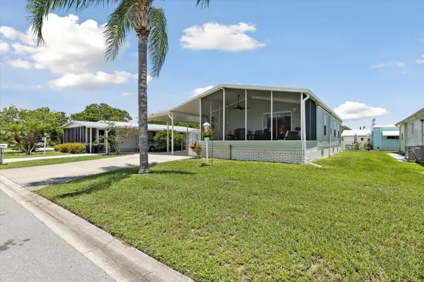 Barefoot Bay, FL 32976,780 Lark DR