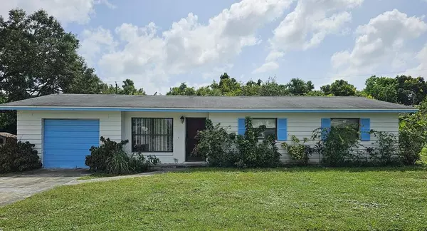 2245 White Sands DR,  Titusville,  FL 32780