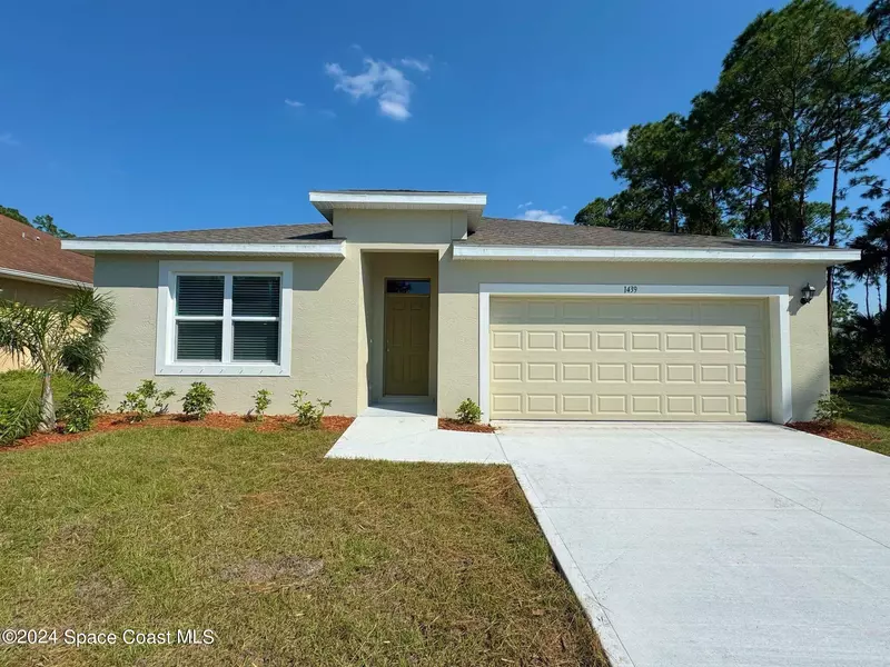 1439 Schmitt AVE SW, Palm Bay, FL 32908