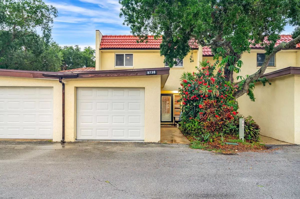Cape Canaveral, FL 32920,8738 Lantana Court